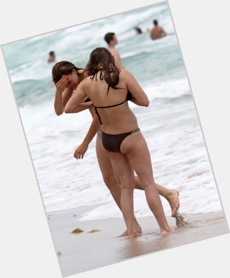 Aimee Teegarden exclusive hot pic 3.jpg