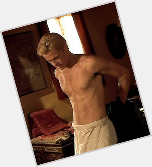 Brad Pitt sexy 8.jpg