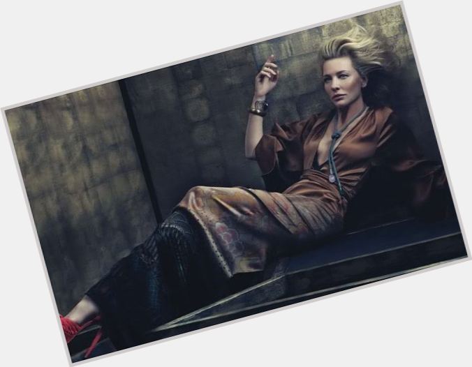 Cate Blanchett full body 9.jpg