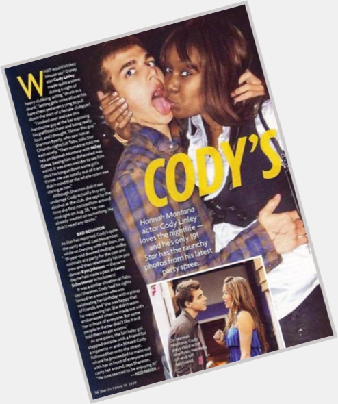 Cody Linley sexy 5.jpg