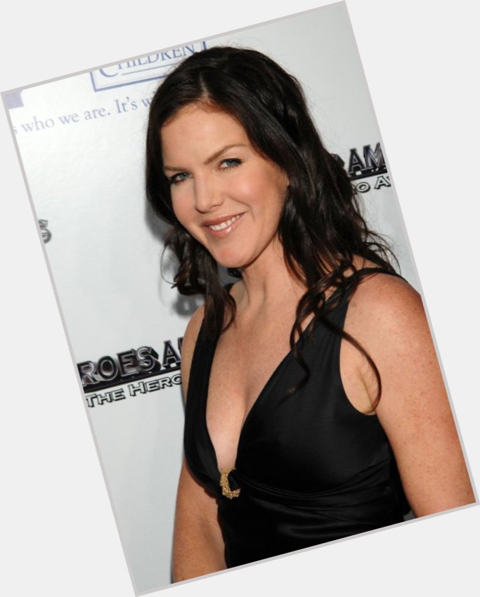 Kira reed фото