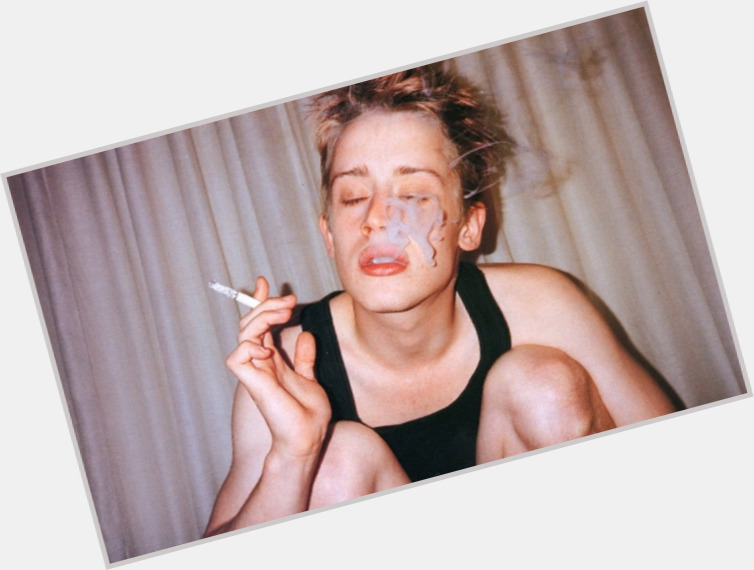 Macaulay Culkin full body 1.jpg. 