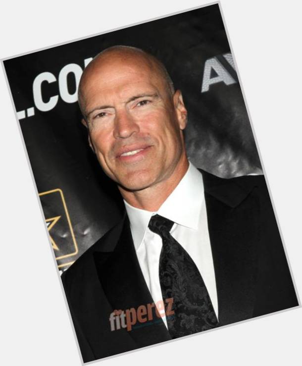 Mark Messier exclusive hot pic 6.jpg