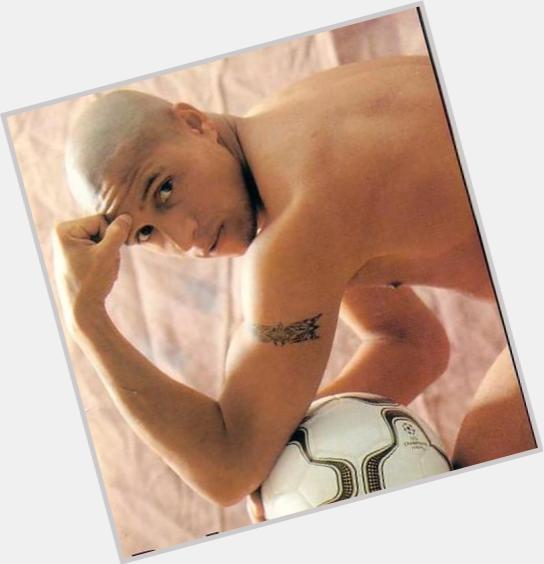 Roberto Carlos Official Site For Man Crush Monday Mcm Woman Crush Wednesday Wcw