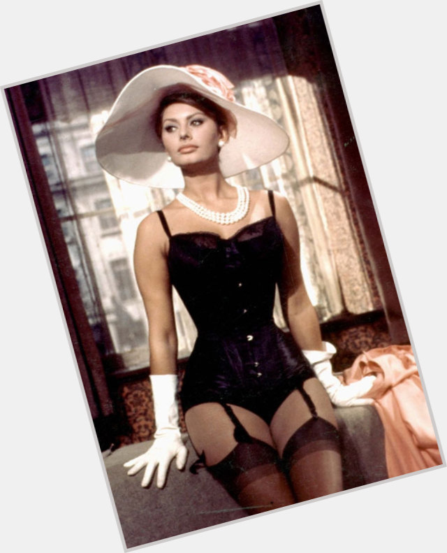 Sophia Loren full body 6.jpg