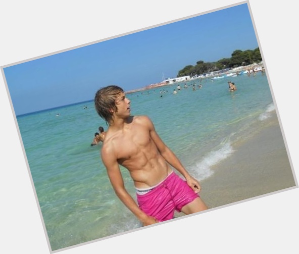 cole sprouse tumblr 2.jpg