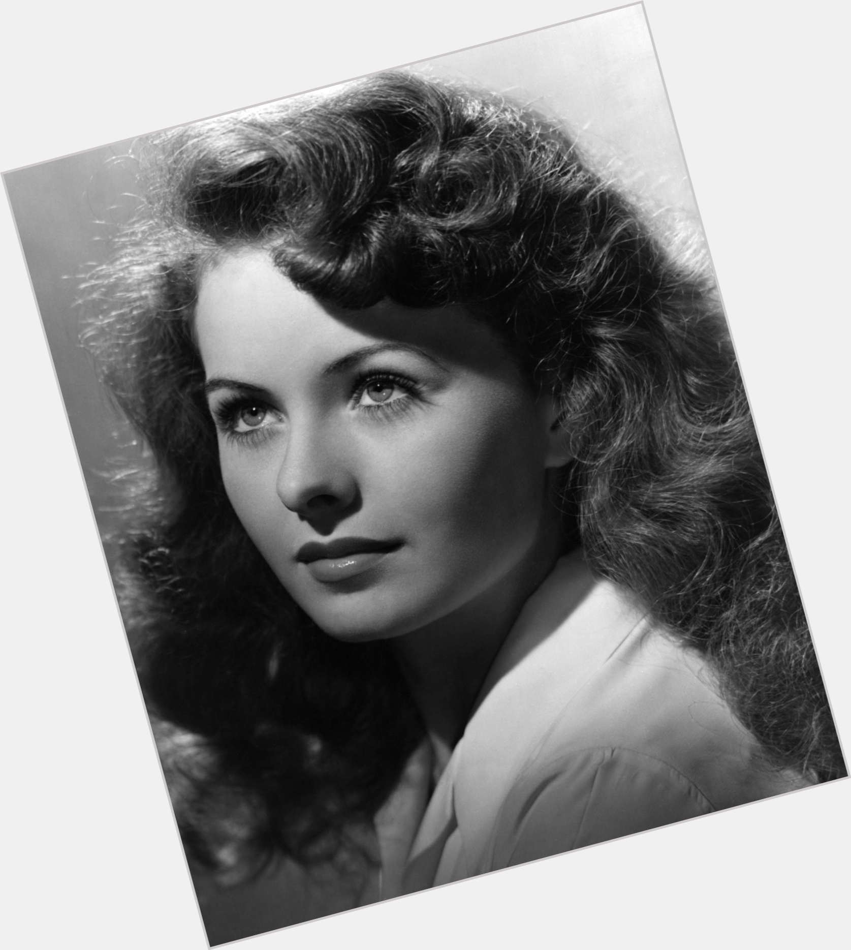 Jeanne Crain.