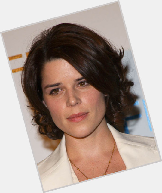 neve campbell new hairstyles 1.jpg