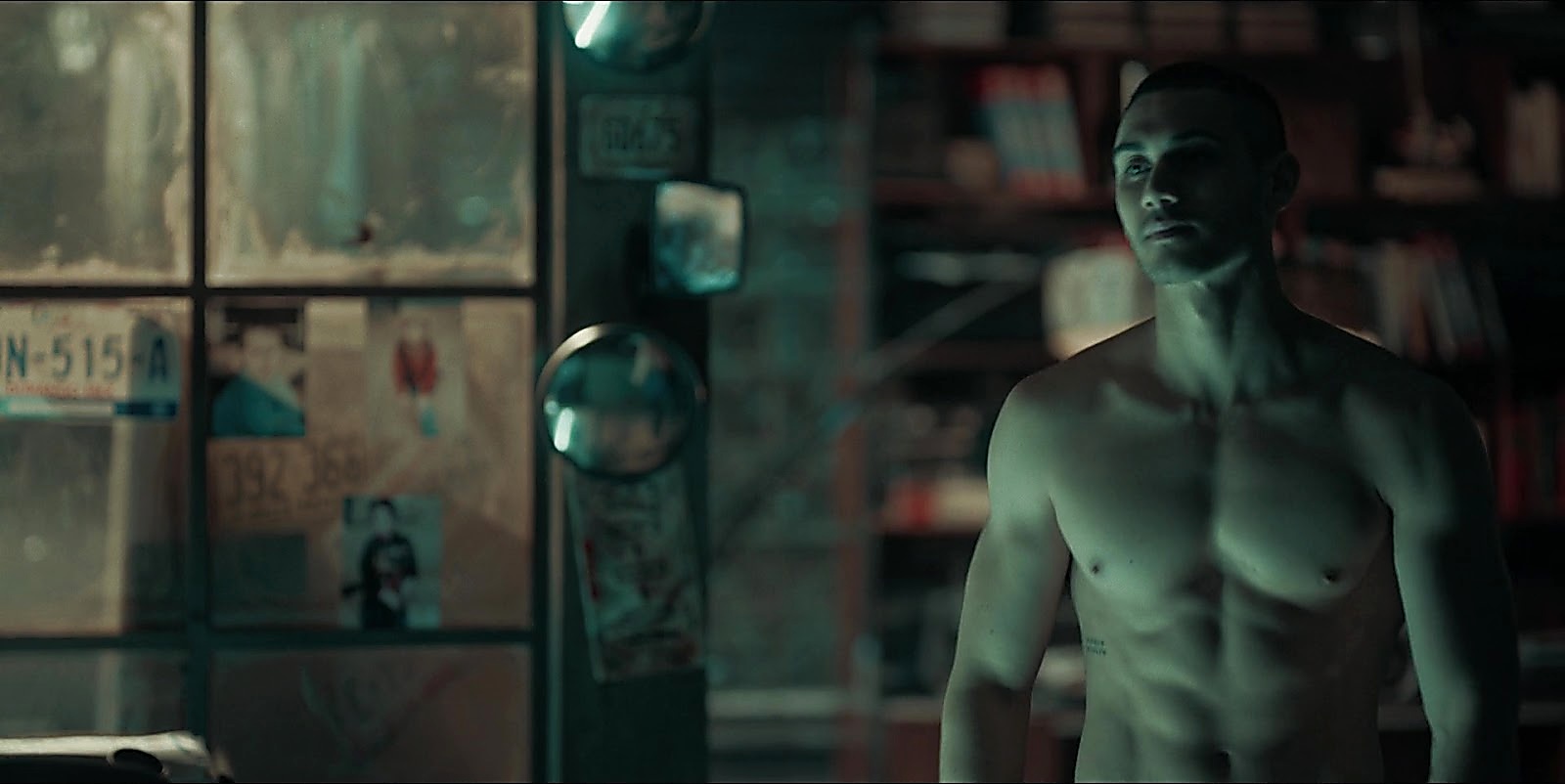 Alejandro Speitzer sexy shirtless scene July 19, 2020, 5am