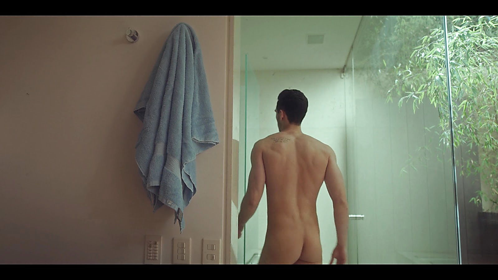 Alejandro Speitzer sexy shirtless scene November 19, 2019, 3pm