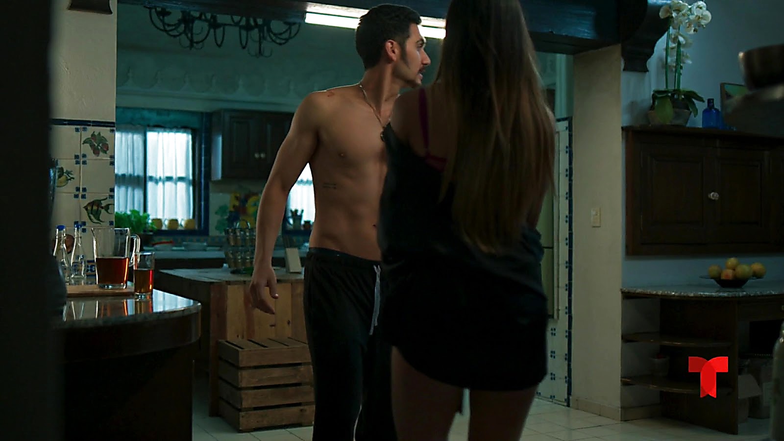 Alejandro Speitzer sexy shirtless scene July 3, 2020, 7am