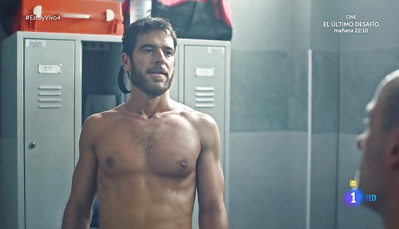 Alfonso Bassave sexy shirtless scene September 30, 2017, 1pm
