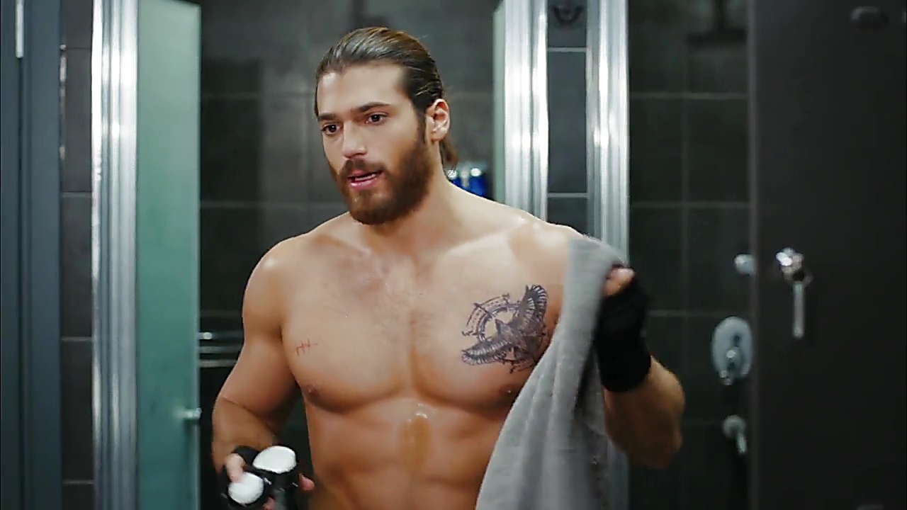 Can Yaman sexy shirtless scene October 7, 2018, 1pm