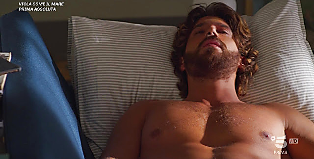 Can Yaman sexy shirtless scene October 16, 2022, 3pm