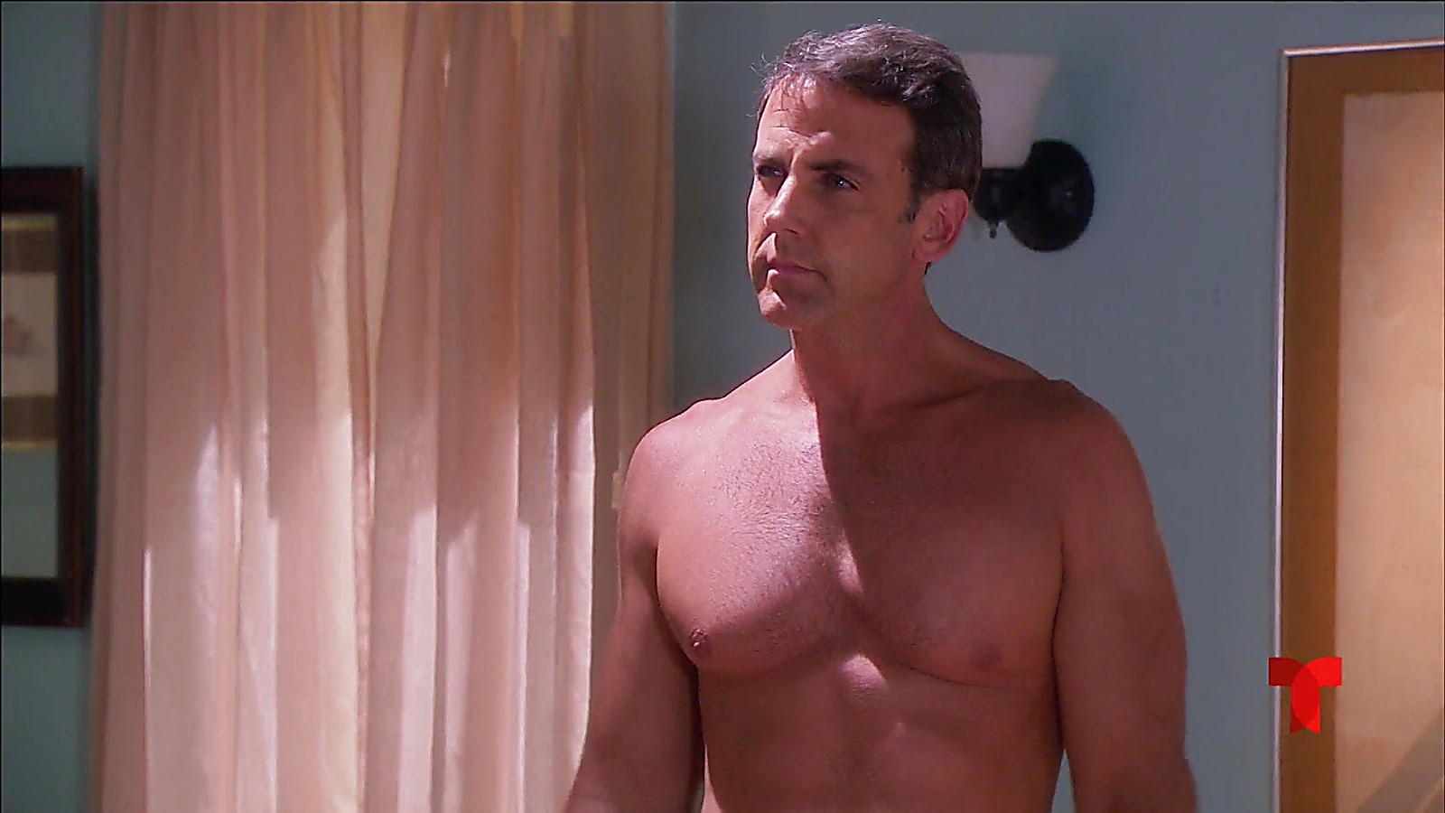Carlos Ponce sexy shirtless scene July 6, 2020, 1pm