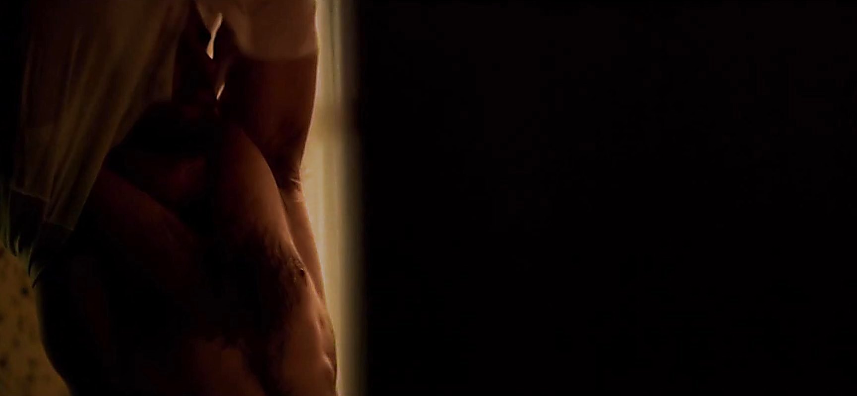 Colin O Donoghue sexy shirtless scene January 26, 2015, 8pm
