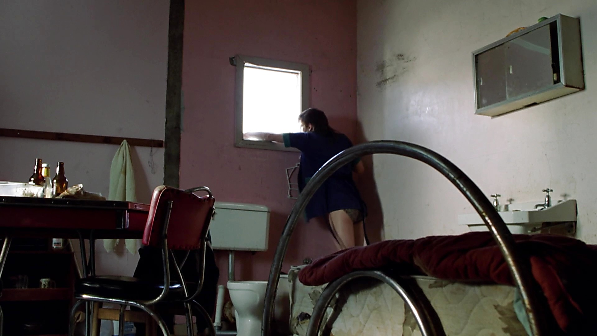 David Wenham sexy shirtless scene April 30, 2025, 2pm