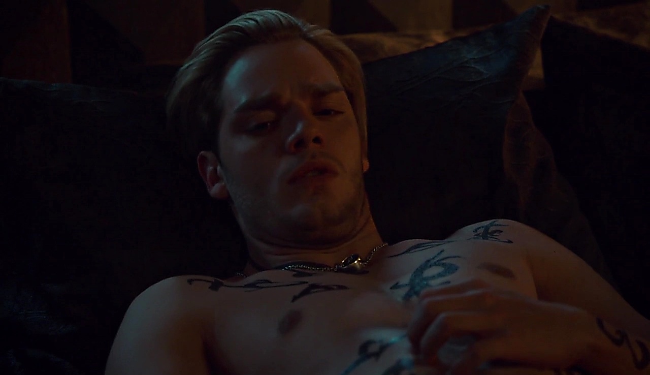 Dominic Sherwood sexy shirtless scene March 29, 2018, 1pm