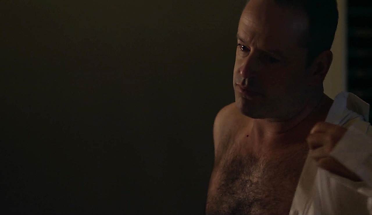 Gil Bellows sexy shirtless scene January 23, 2018, 11am