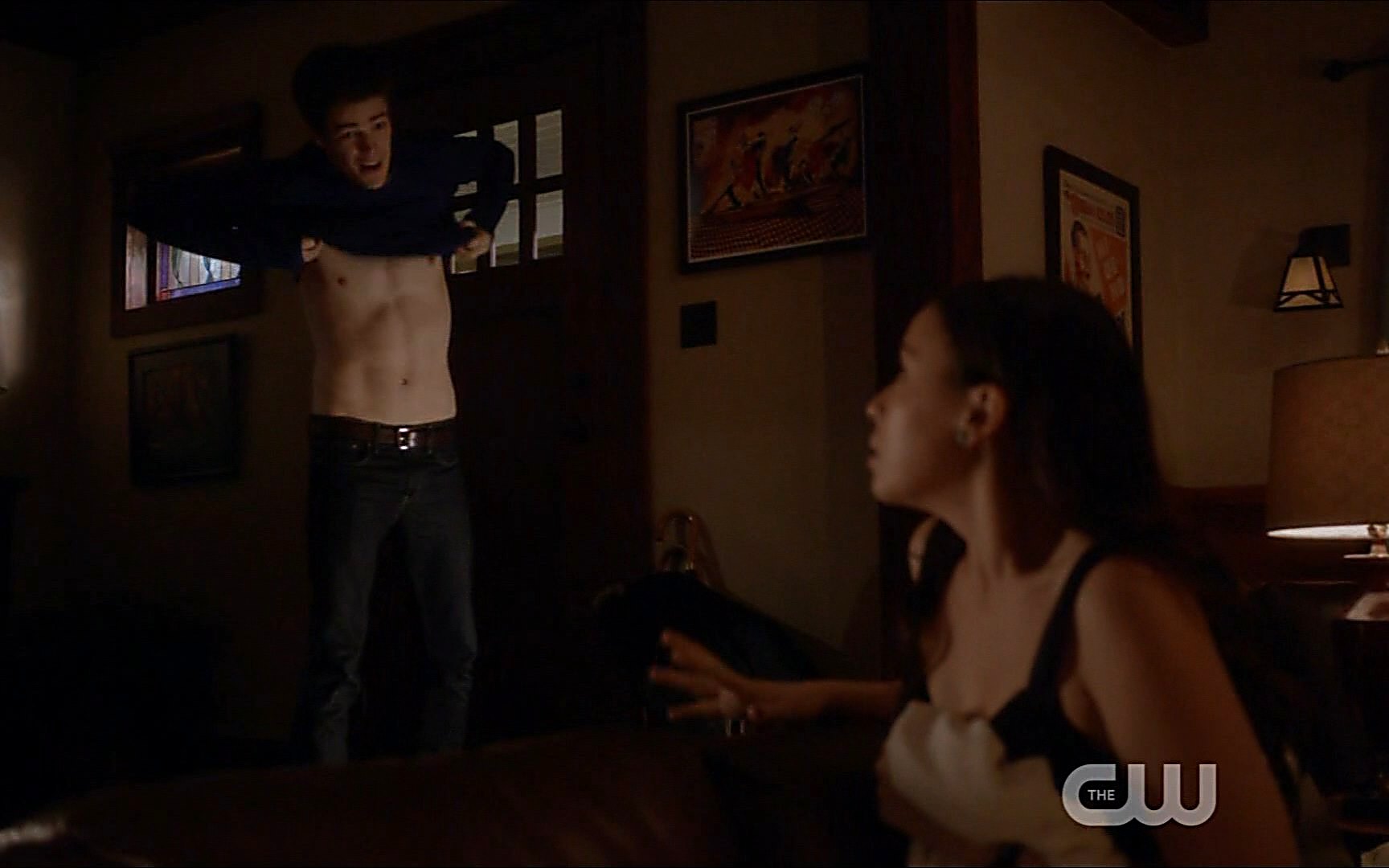 Robbie Amell sexy shirtless scene February 22, 2015, 5pm