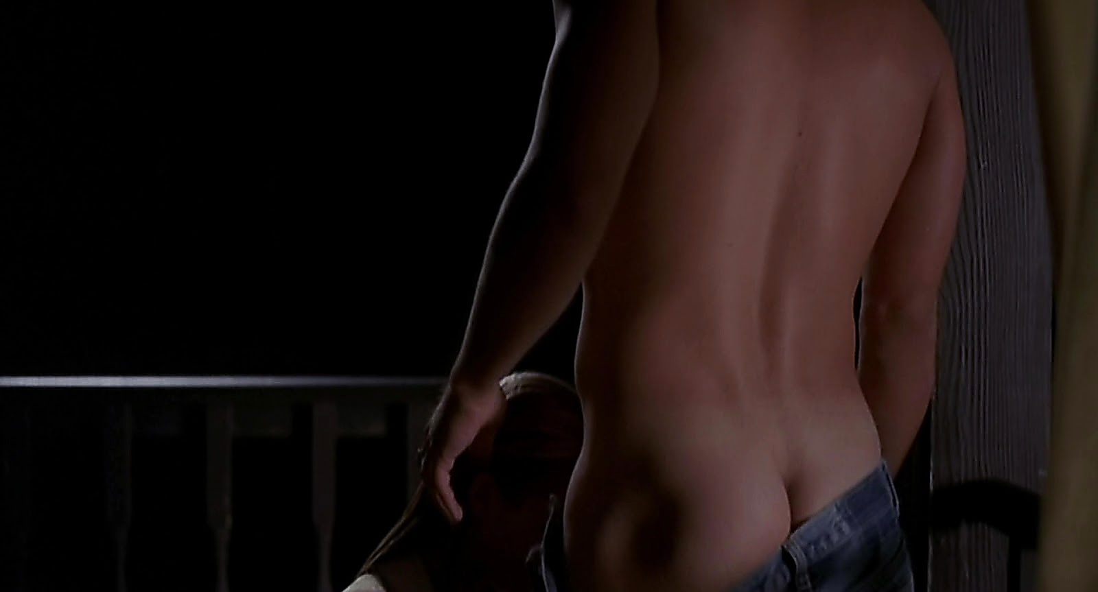 Greg Vaughan sexy shirtless scene March 20, 2019, 2pm