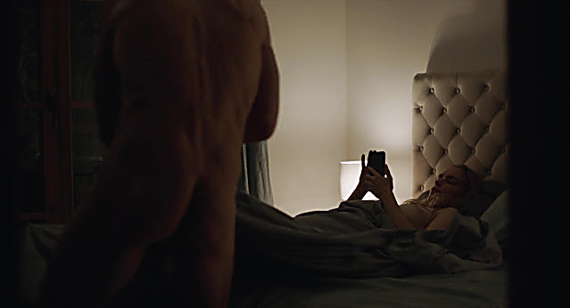 Jens Albinus sexy shirtless scene January 6, 2022, 9am