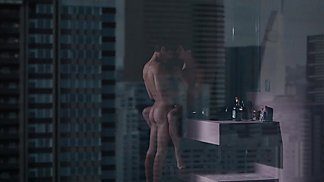 Johnny Massaro sexy shirtless scene December 19, 2021, 4pm