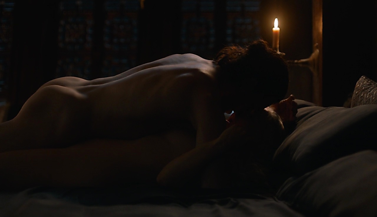 Kit Harington sexy shirtless scene August 28, 2017, 3am