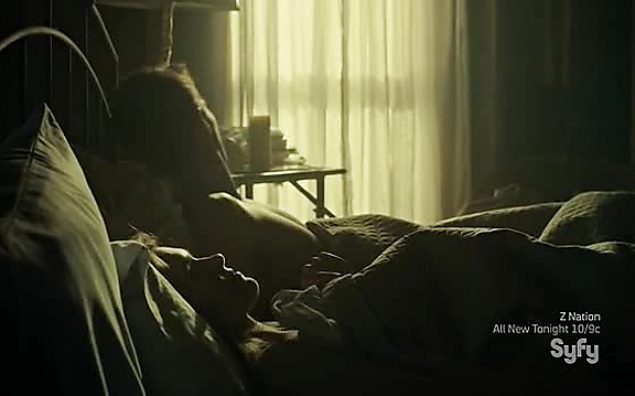 Lucas Bryant sexy shirtless scene October 27, 2014, 11am
