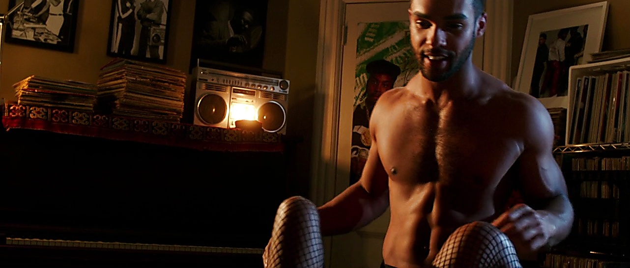 Lucien Laviscount sexy shirtless scene March 6, 2018, 12pm