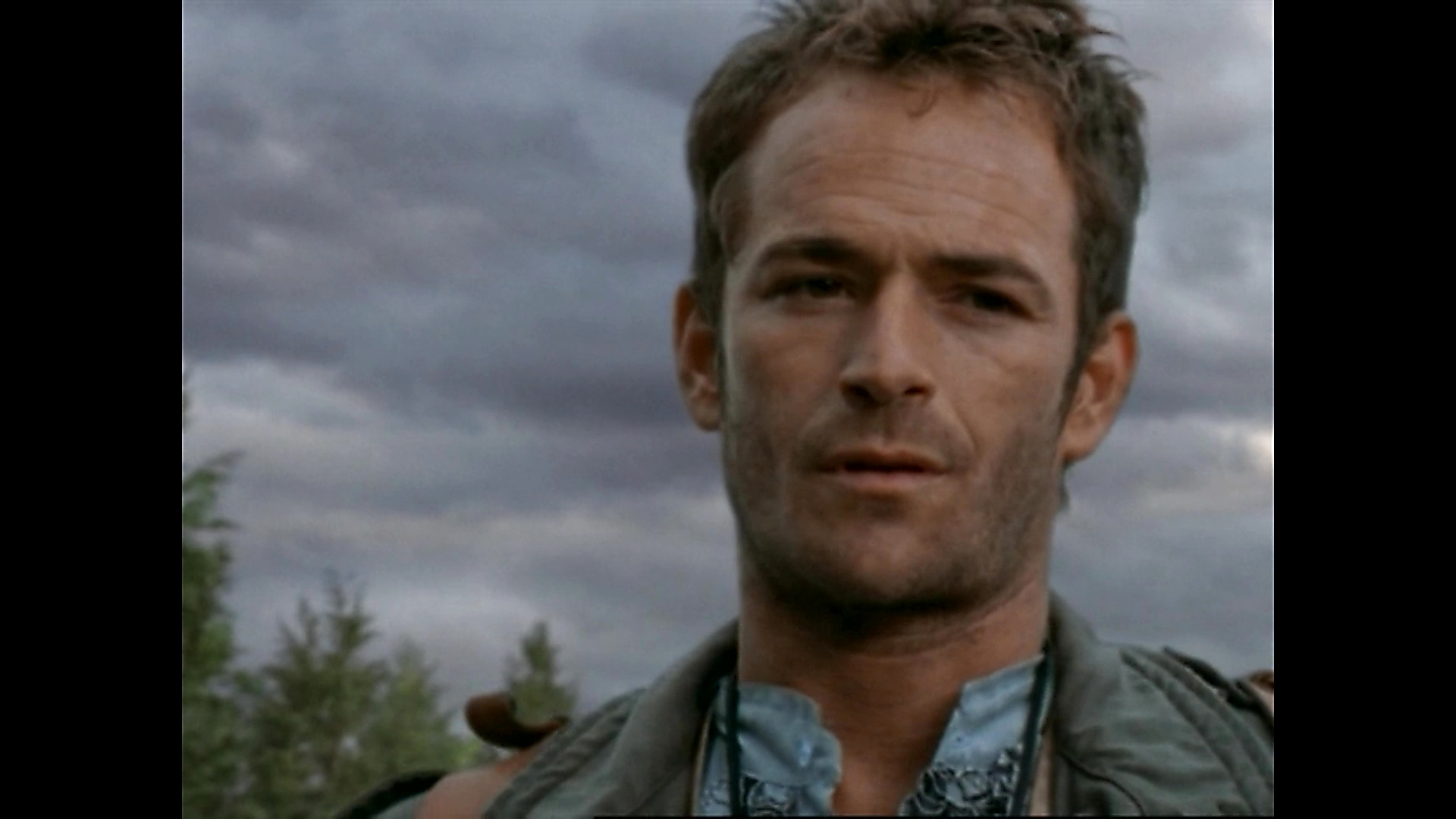 Luke Perry sexy shirtless scene April 20, 2025, 10pm