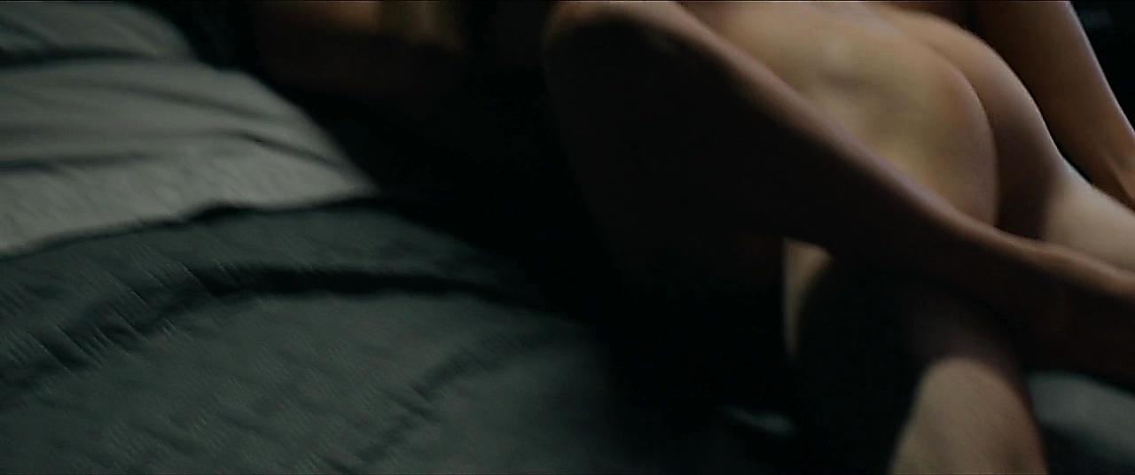 Matt Lauria sexy shirtless scene December 12, 2019, 12pm