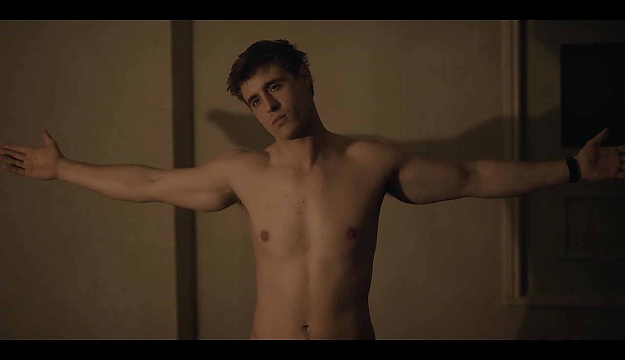 Max Irons sexy shirtless scene July 13, 2018, 1pm