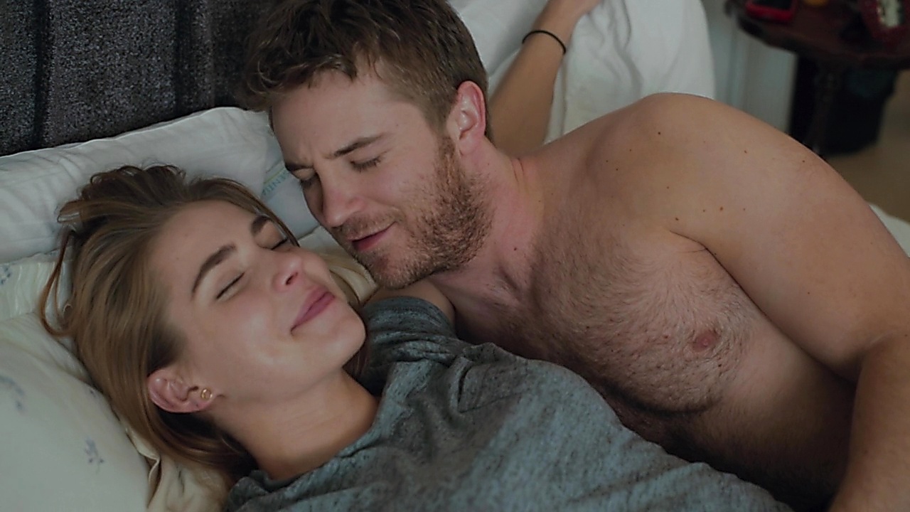 Michael Welch sexy shirtless scene February 10, 2019, 12pm