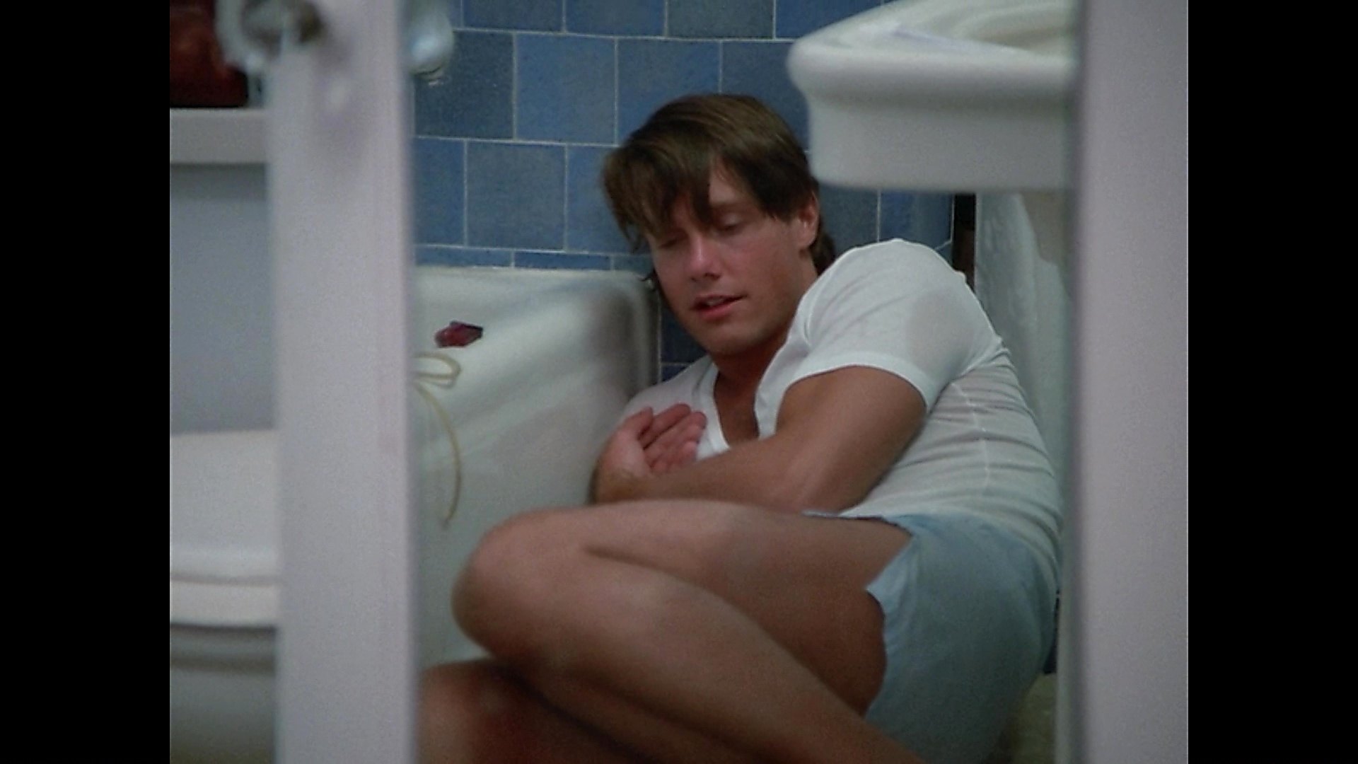 Mitchell Lichtenstein sexy shirtless scene May 20, 2025, 1pm