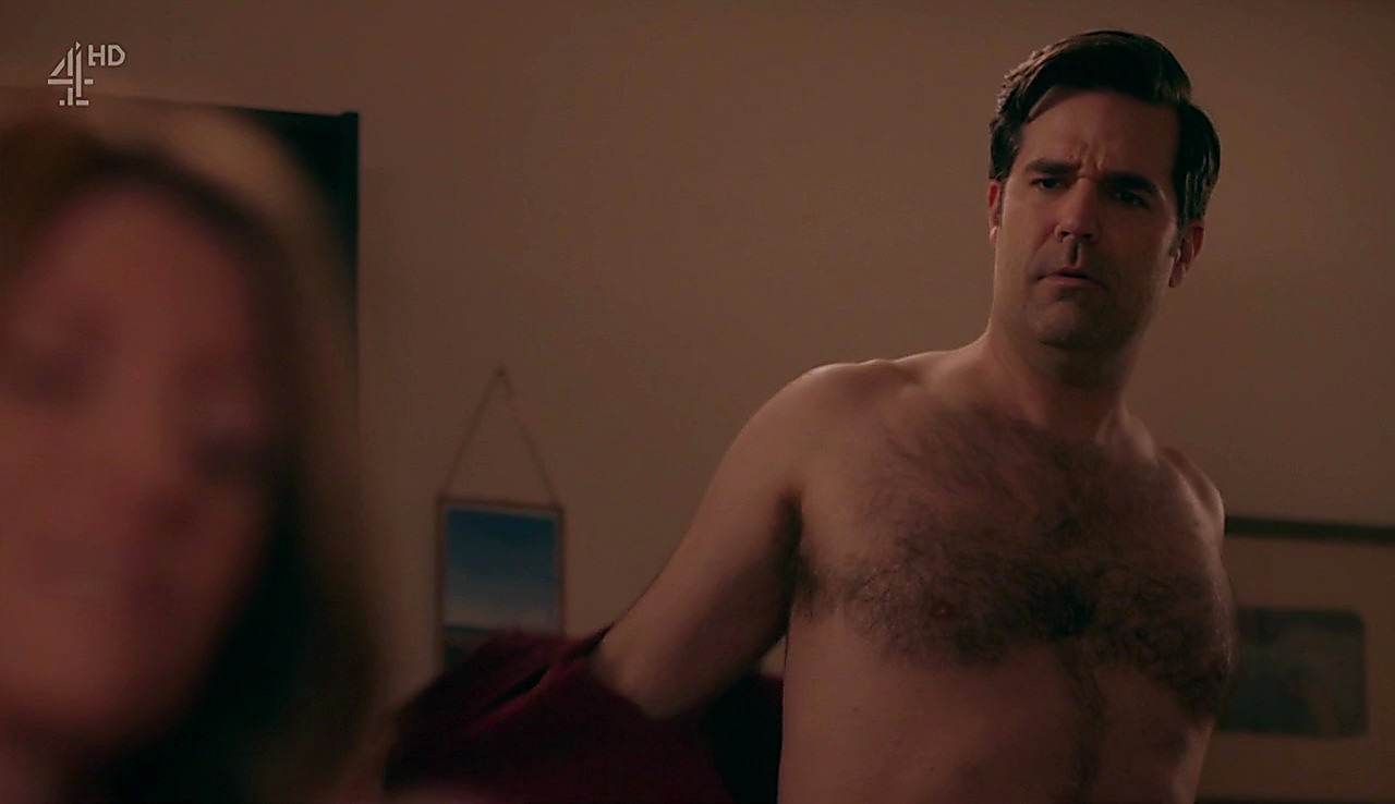 Rob Delaney sexy shirtless scene March 18, 2017, 4pm