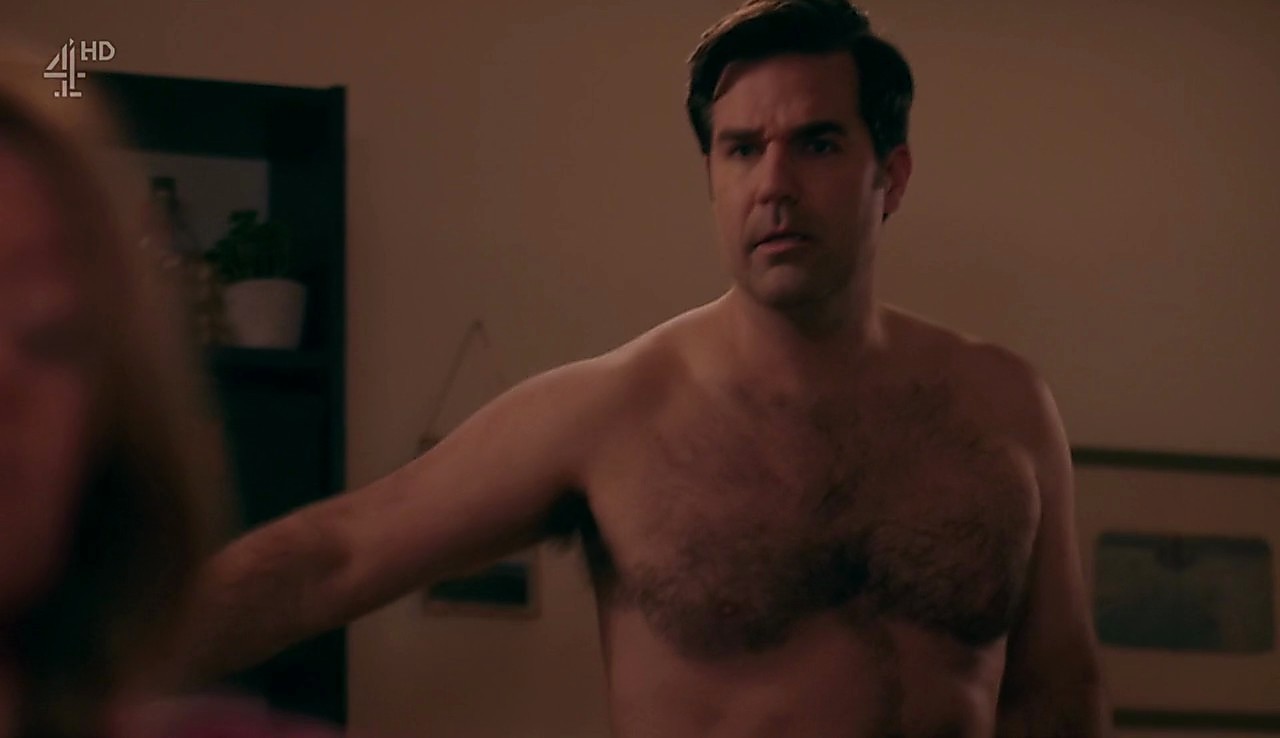 Rob Delaney sexy shirtless scene March 18, 2017, 4pm