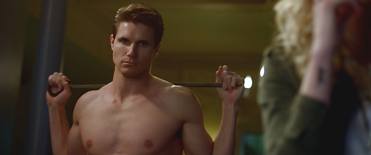 Robbie Amell sexy shirtless scene October 13, 2017, 1pm