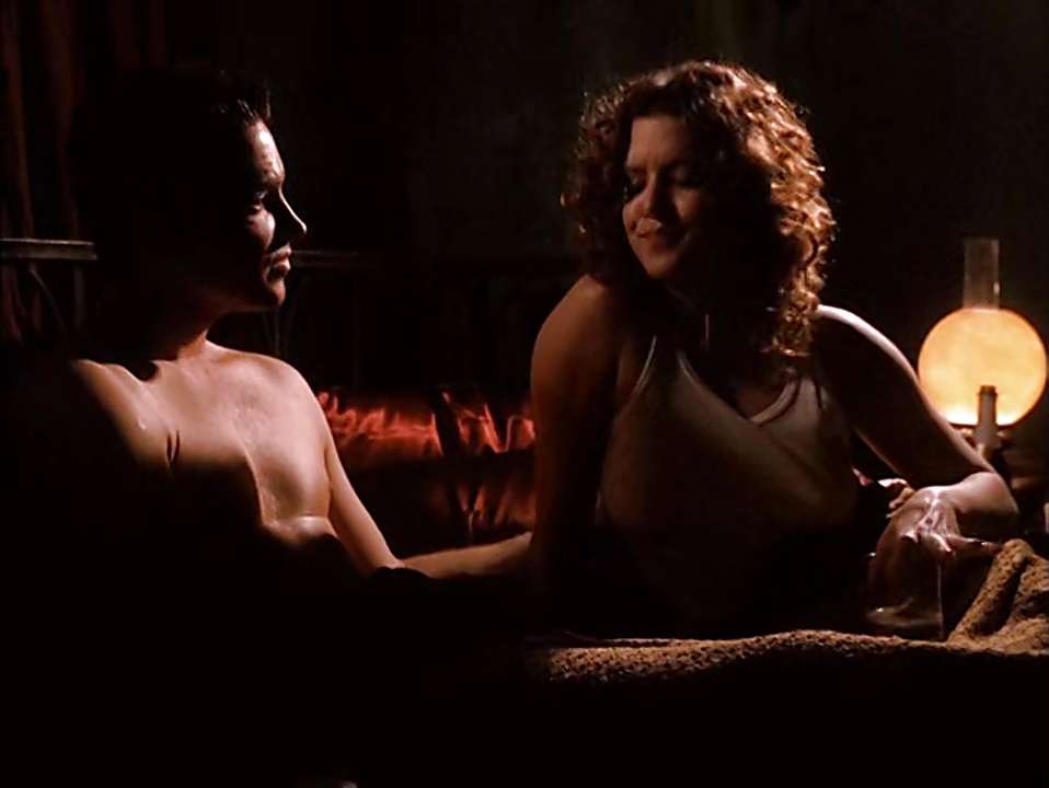 Robert Floyd sexy shirtless scene June 9, 2025, 12am