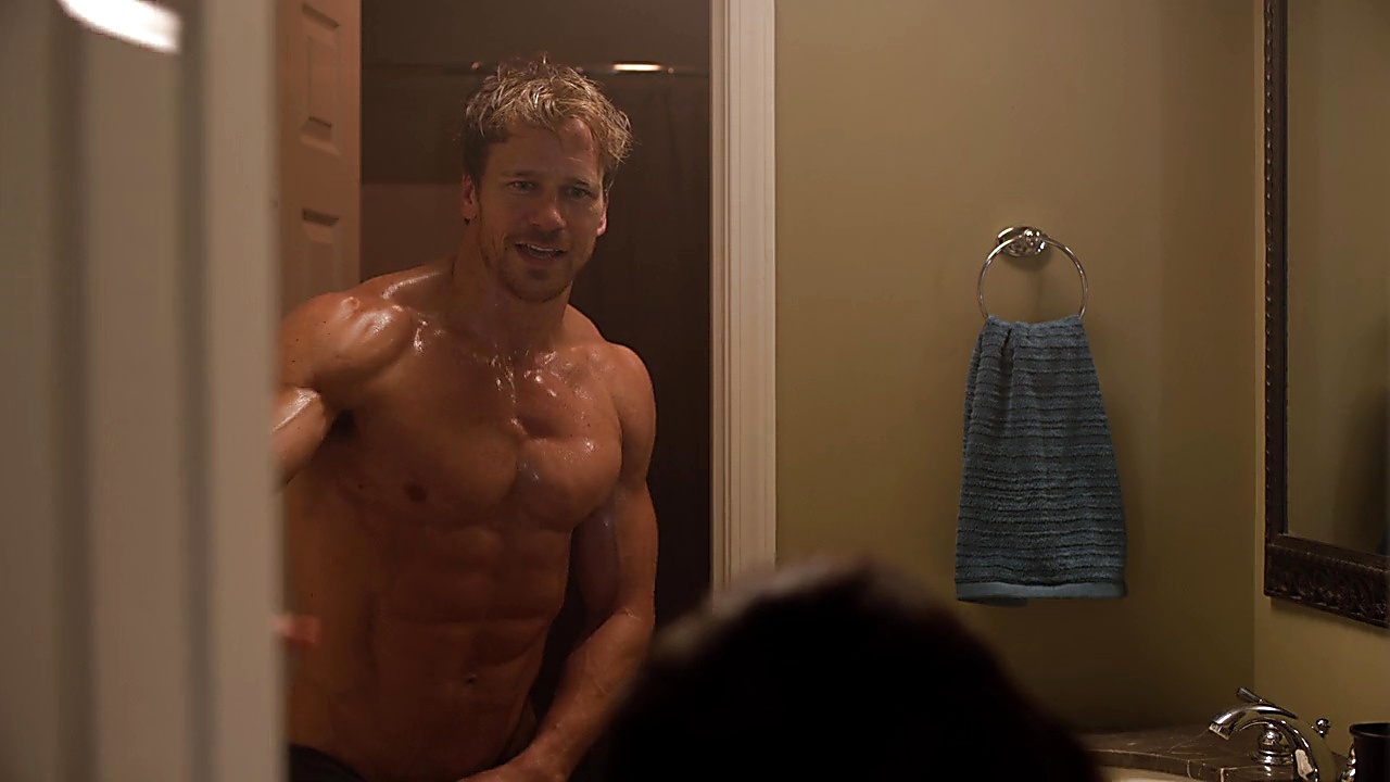 Rusty Joiner sexy shirtless scene September 10, 2018, 1pm