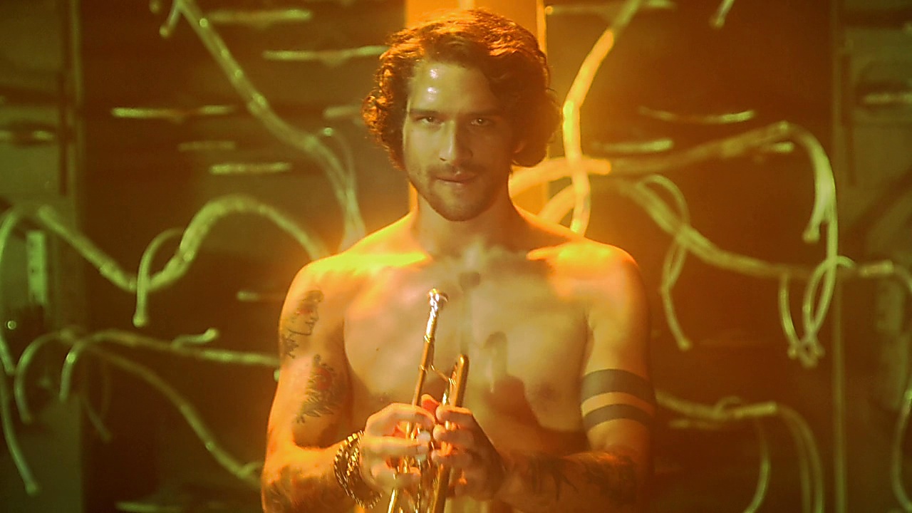 Tyler Posey sexy shirtless scene March 24, 2019, 9am