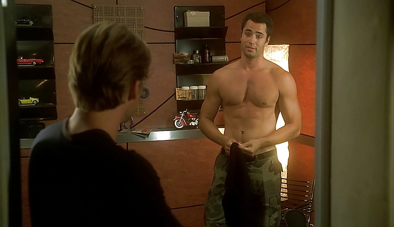 Victor Webster sexy shirtless scene June 29, 2017, 11am