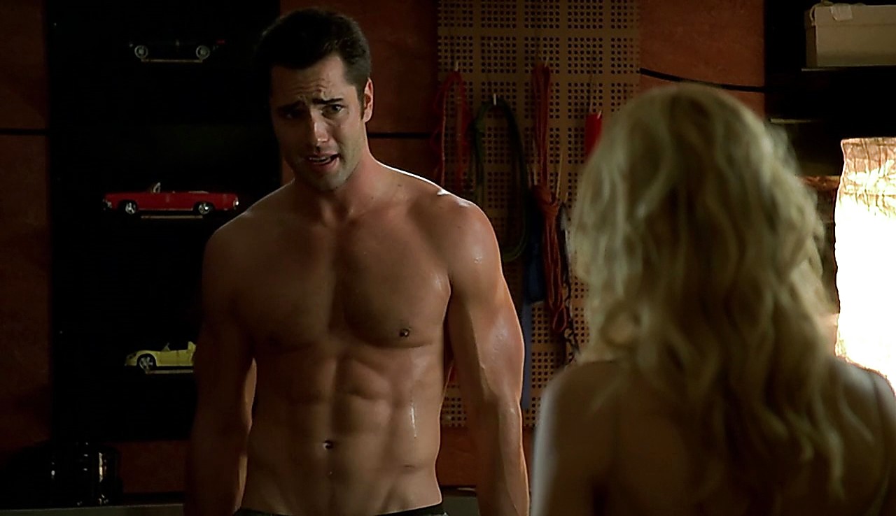 Victor Webster sexy shirtless scene May 17, 2017, 1pm