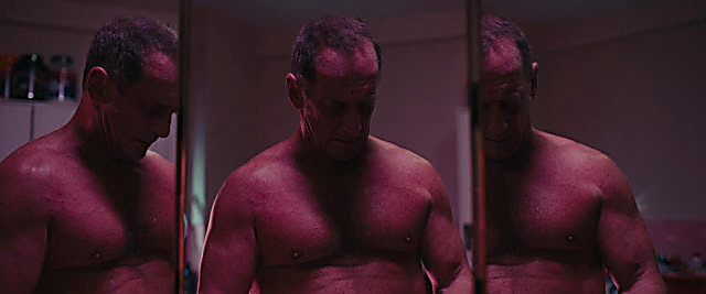Vincent Lindon sexy shirtless scene October 19, 2021, 4pm
