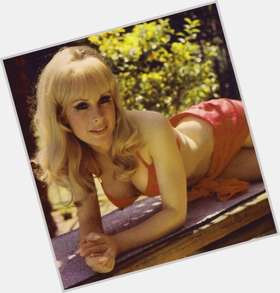 Barbara Eden Voluptuous body,  blonde hair & hairstyles