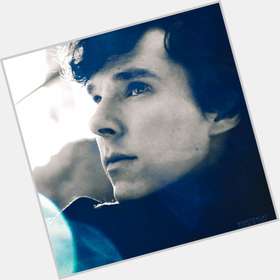 Benedict Cumberbatch dyed brown hair & hairstyles Athletic body, 