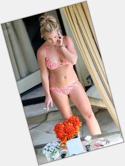Britney Spears dyed blonde hair & hairstyles Athletic body, 