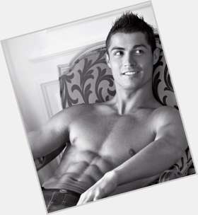 Cristiano Ronaldo  dark brown hair & hairstyles
