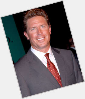 Dan Marino light brown hair & hairstyles Bodybuilder body, 