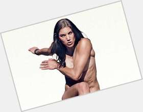 Hope Solo light brown hair & hairstyles Athletic body, 